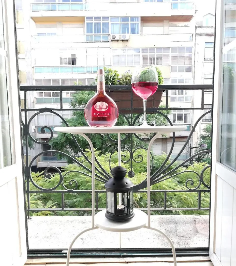 Valbom Guesthouse Lisbon